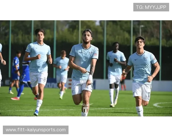 国际米兰外线配合流畅度飙升形成强势压境