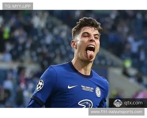 切尔西哈弗茨造点后点球主罚稳稳命中,展现顶级球技与心态